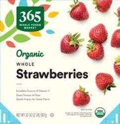 Image 7 - Labeling, 365 Organic Whole Strawberries packaged in a 32-ounce plastic bag 