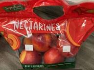 Signature Farms Nectarines label, 2 lb. bag